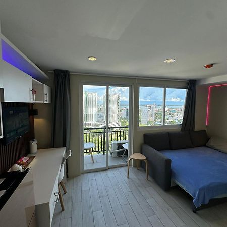 Modern & Comfy Studio - Steps From Ayala Mall, Cebu City 외부 사진