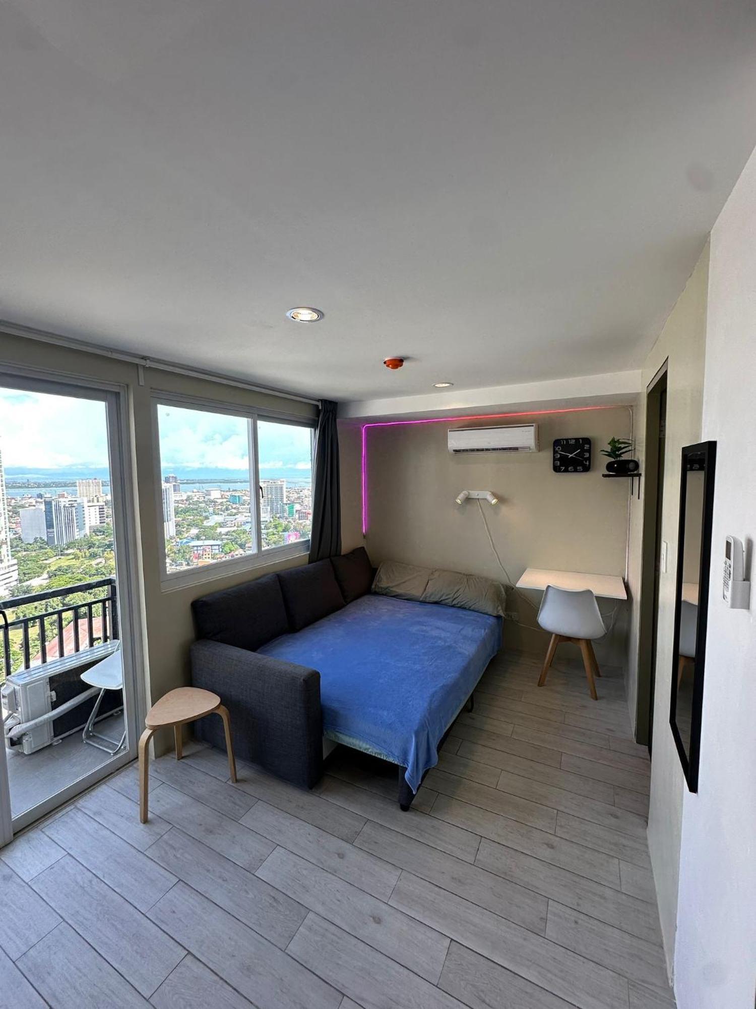 Modern & Comfy Studio - Steps From Ayala Mall, Cebu City 외부 사진