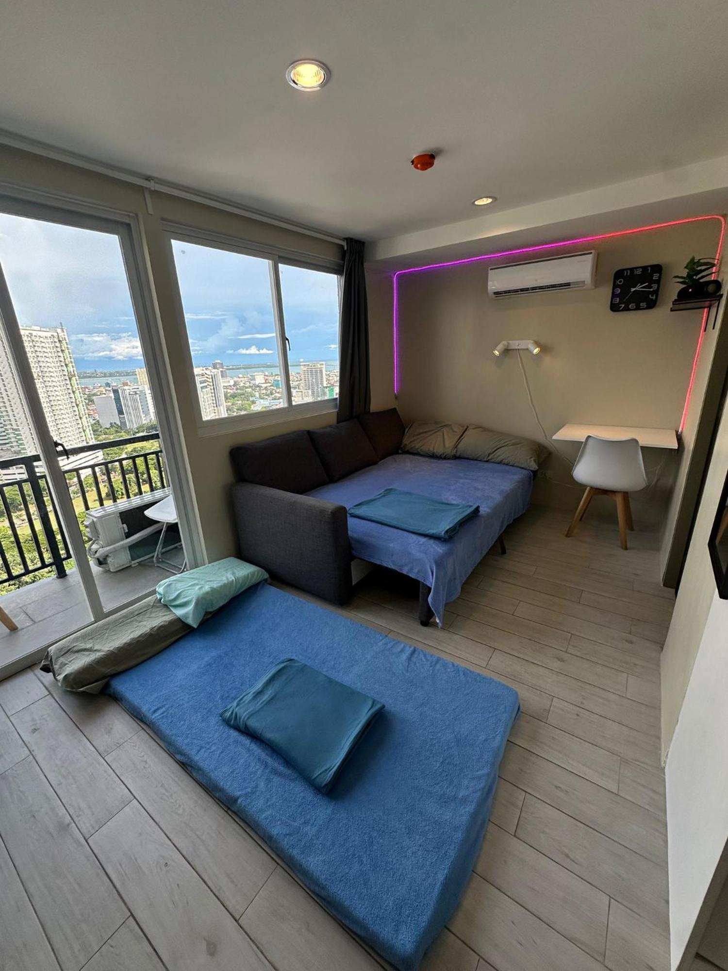 Modern & Comfy Studio - Steps From Ayala Mall, Cebu City 외부 사진