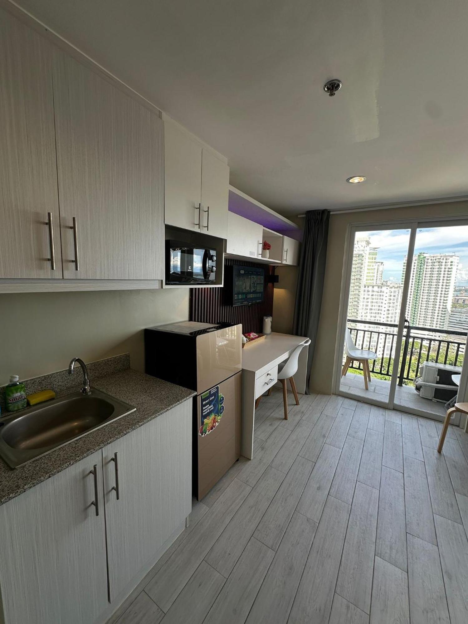 Modern & Comfy Studio - Steps From Ayala Mall, Cebu City 외부 사진